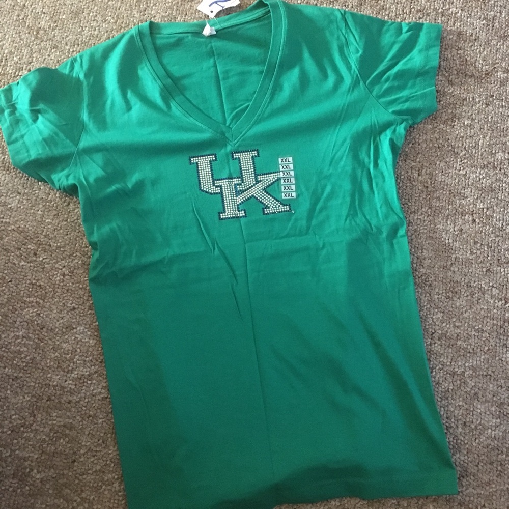 Kentucky Wildcats T NWT